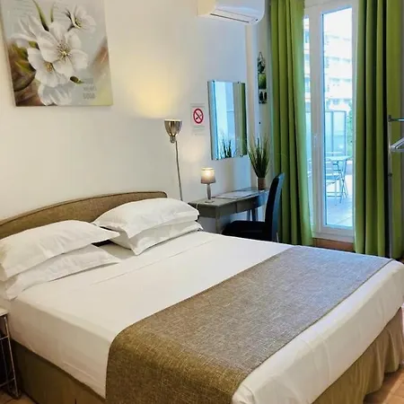 De Luxe Miramar Cannes